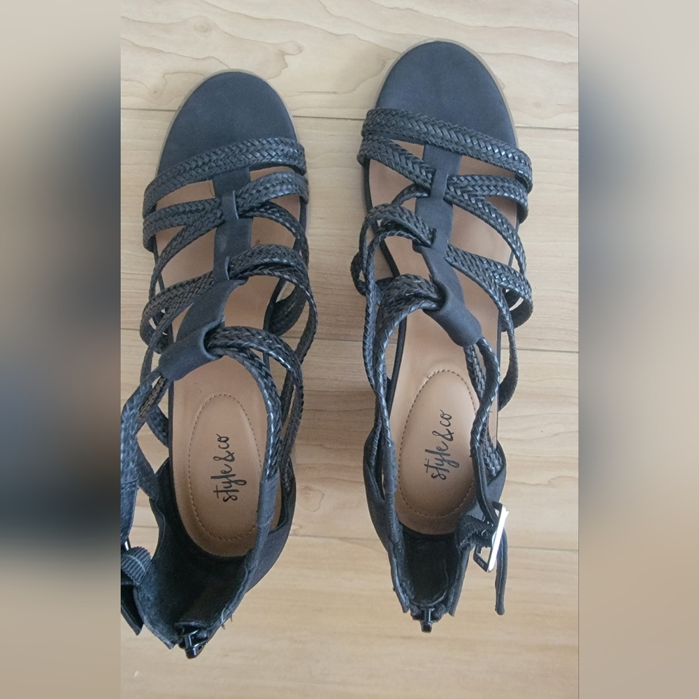 Style & co sandal size 9